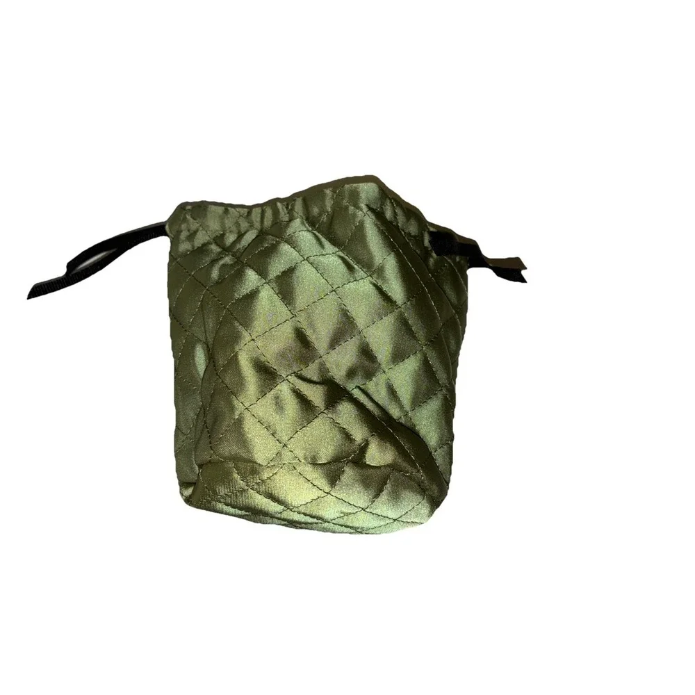 Gucci Gift Box And Dust Bag Green Fabric Satin Quilted Jewelry 4.7x4.7